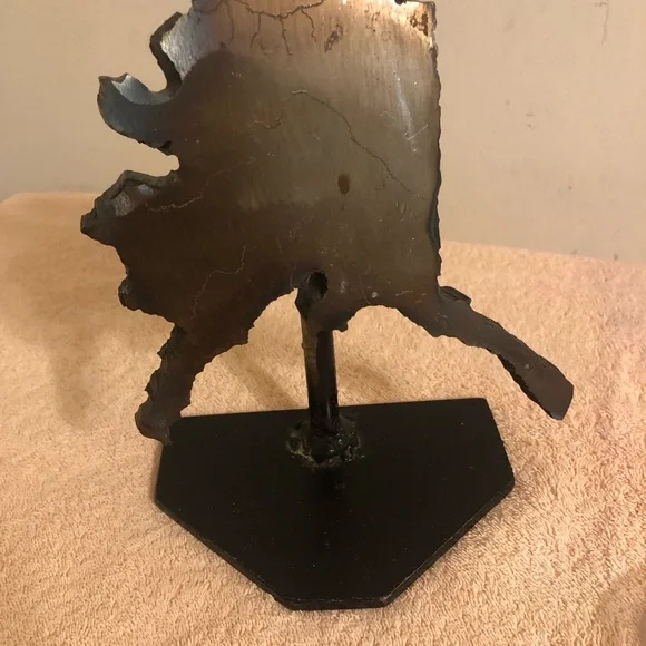 Alaska 8”x7” Metal Sculpture Plus NIP Alaska Coaster Set